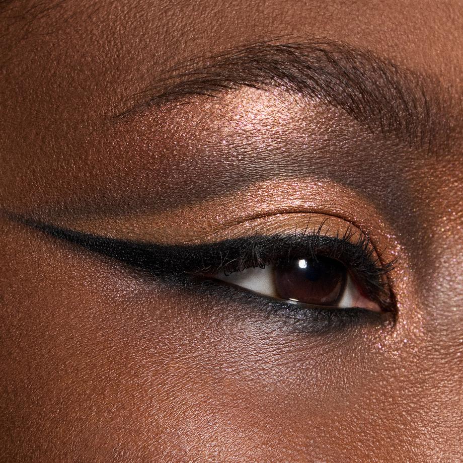 MAC Cosmetics  Glitter Single Eye Shadow Compact 