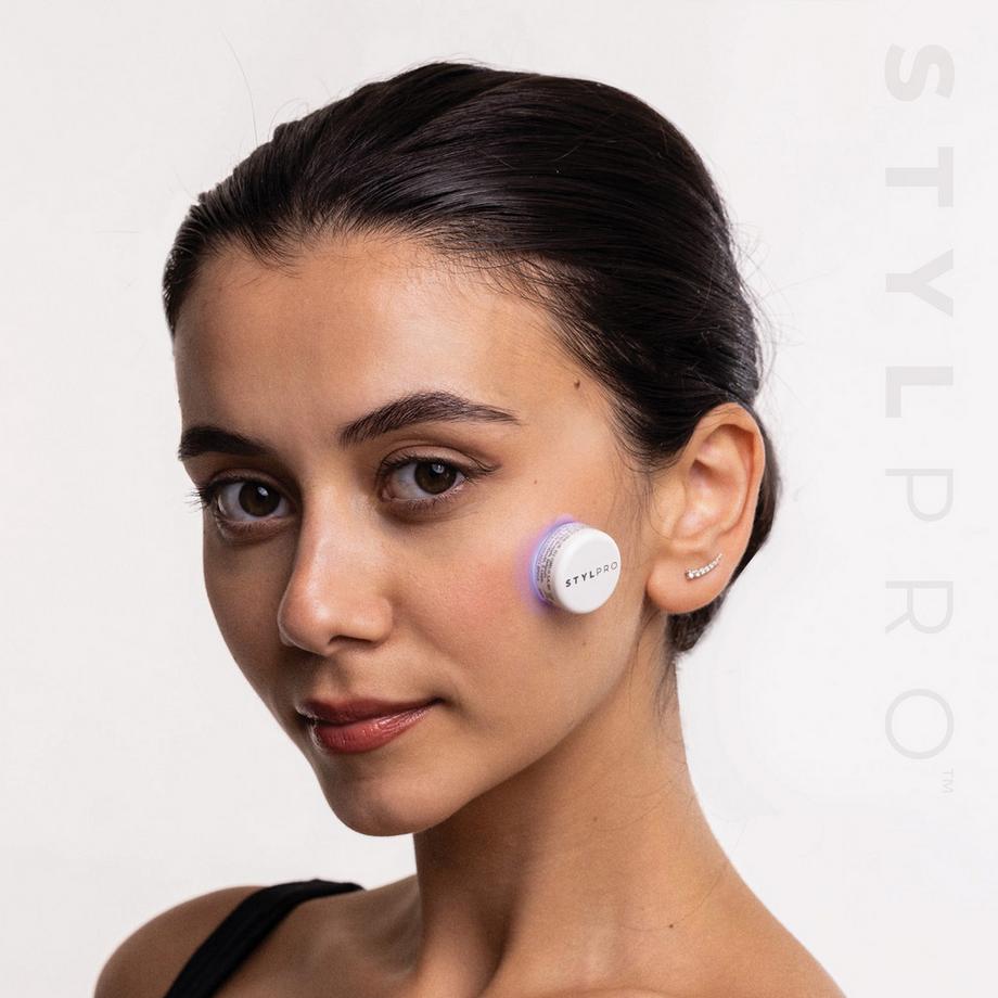 STYLPRO  Appareil Led Pour Patch à Boutons et Imperfections 