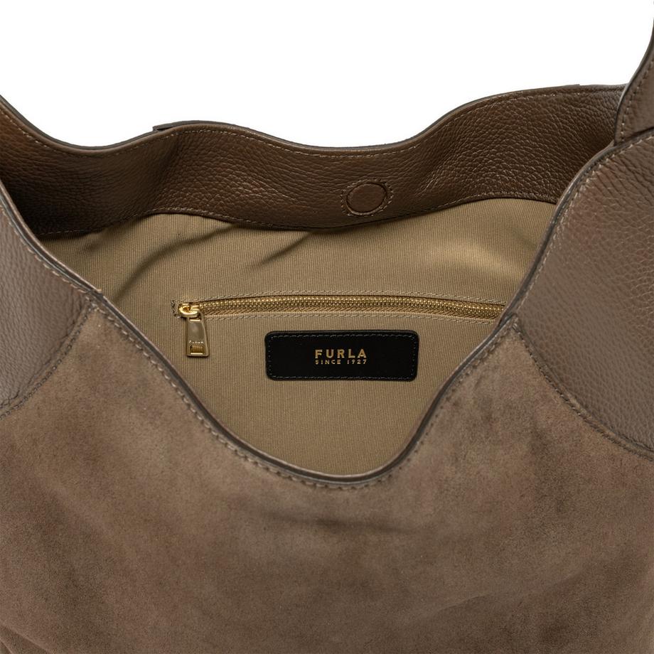 Furla   