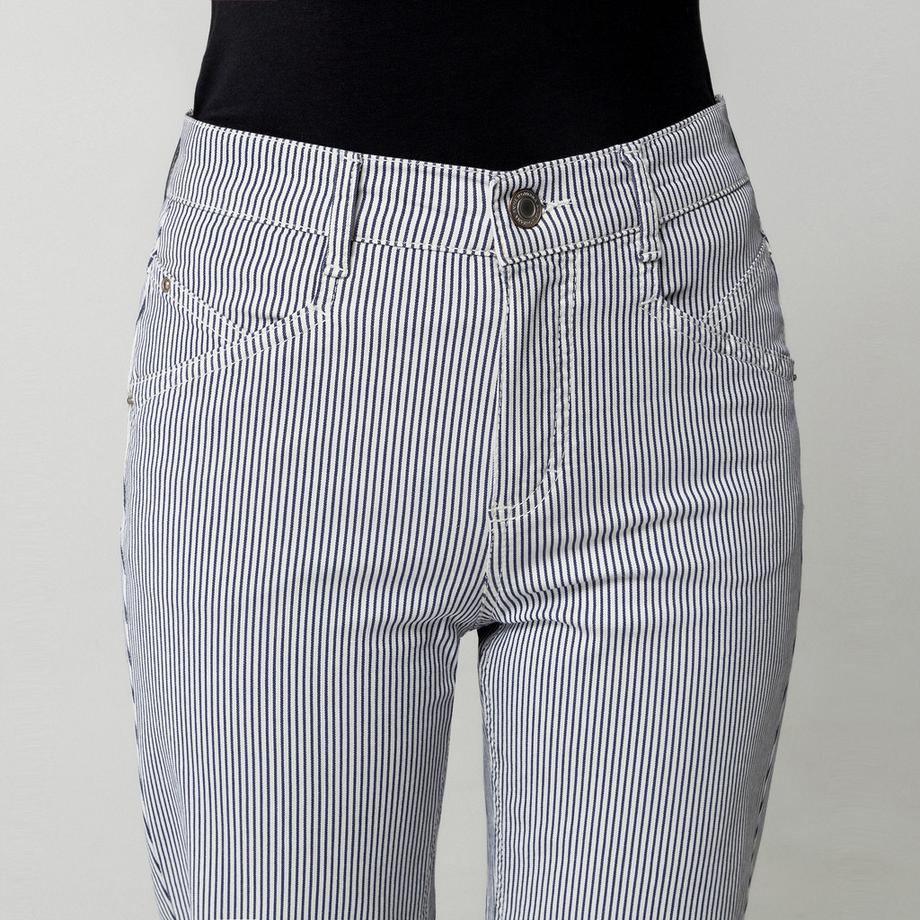 ANNA MONTANA Rita Relaxed Fit 5-Pocket Hose  