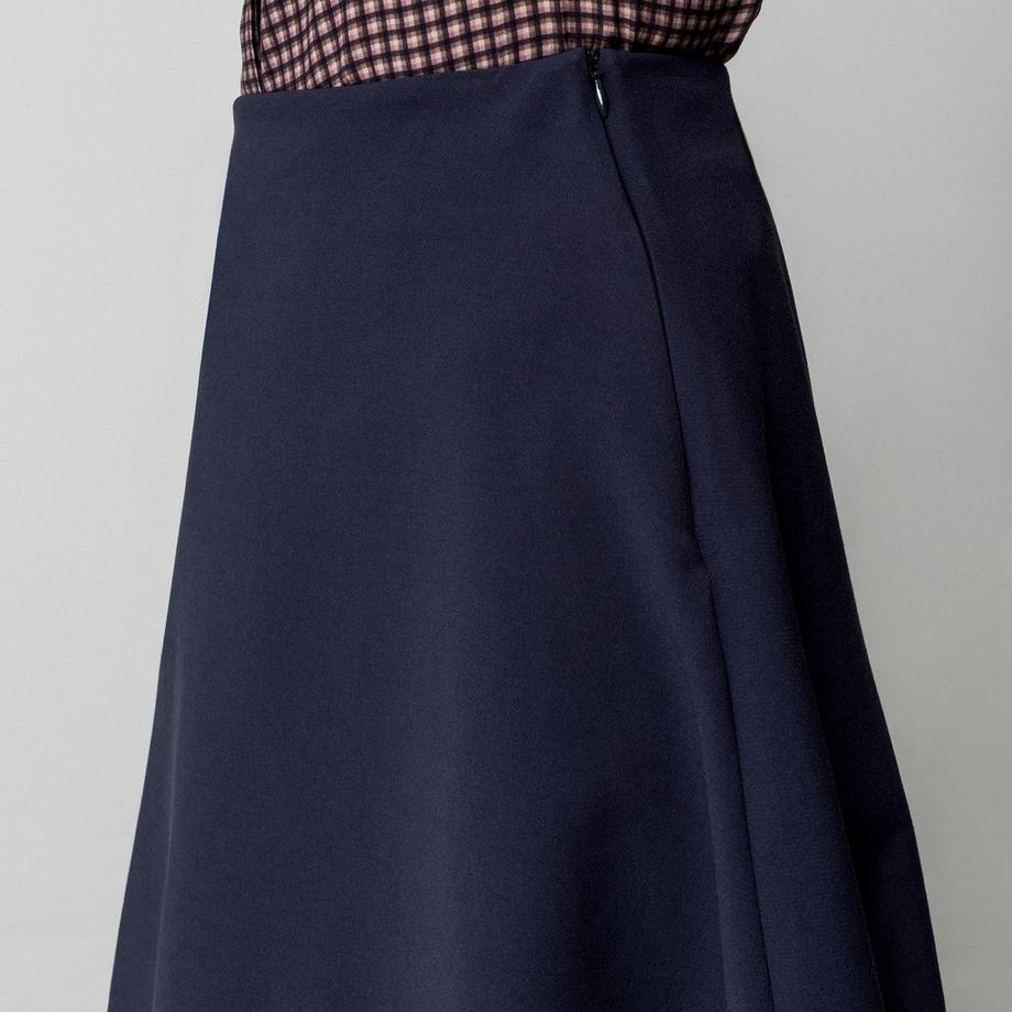 Manor Woman Gonna Svasata  