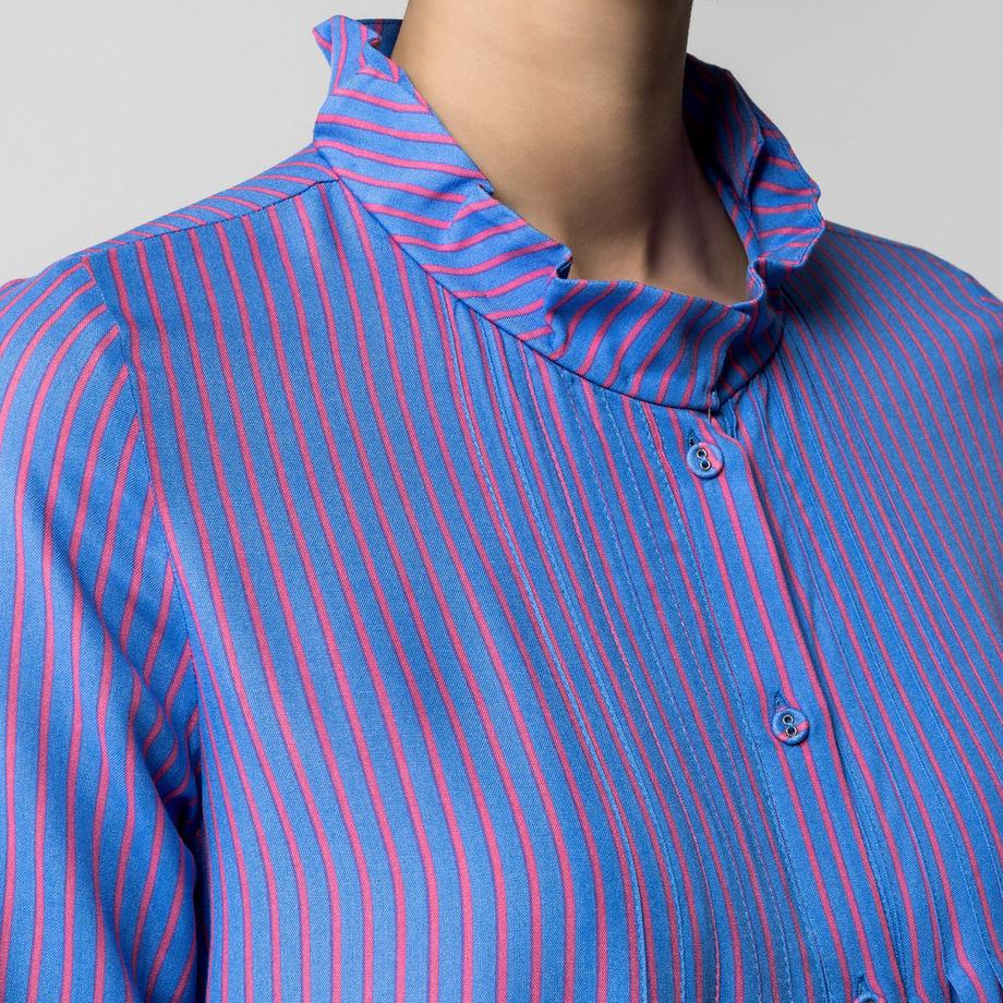 Manor Woman Robe décontractée rayée  