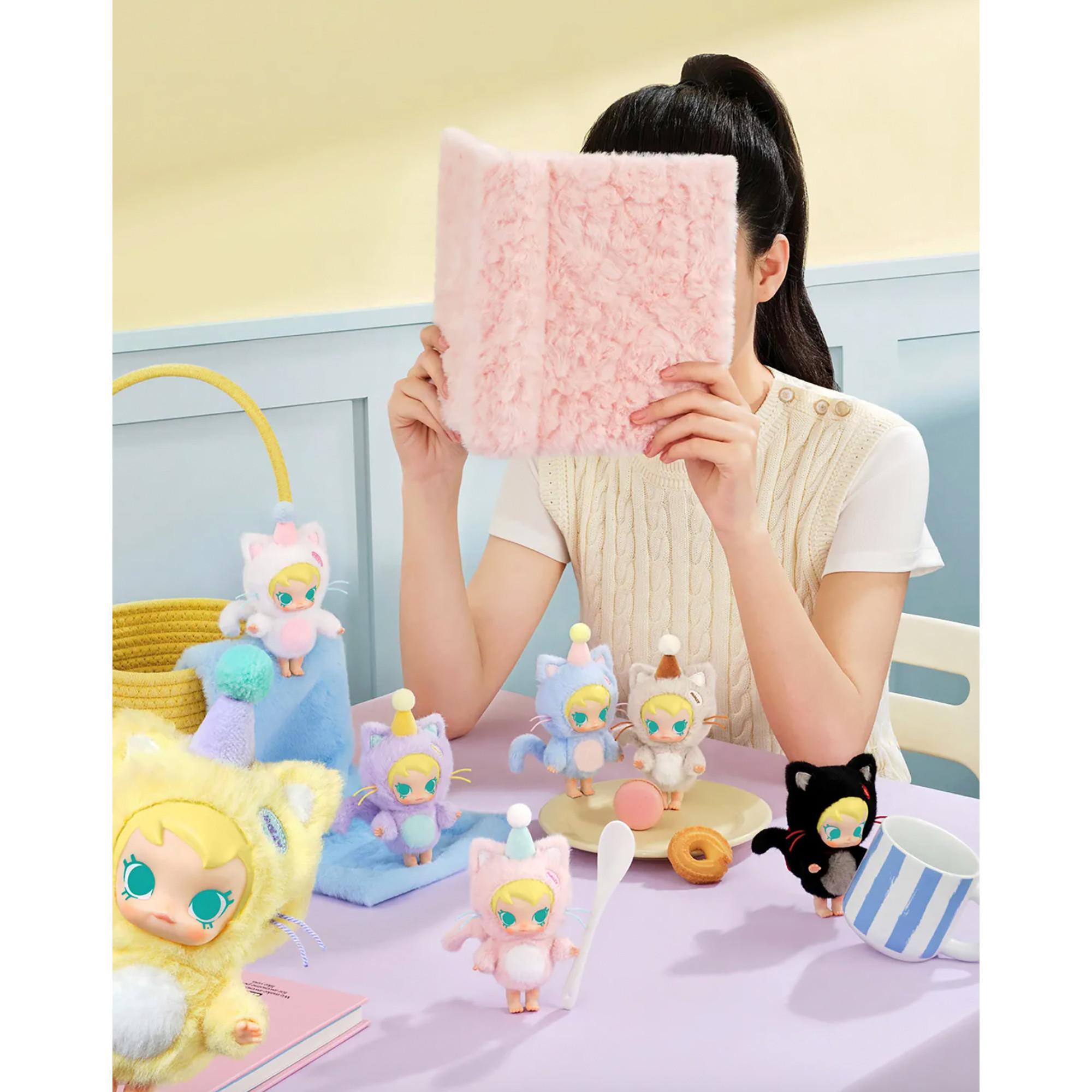 Popmart Beauty Baby Molly "Pocket Friends" Keychain-Series, Pack surprise  