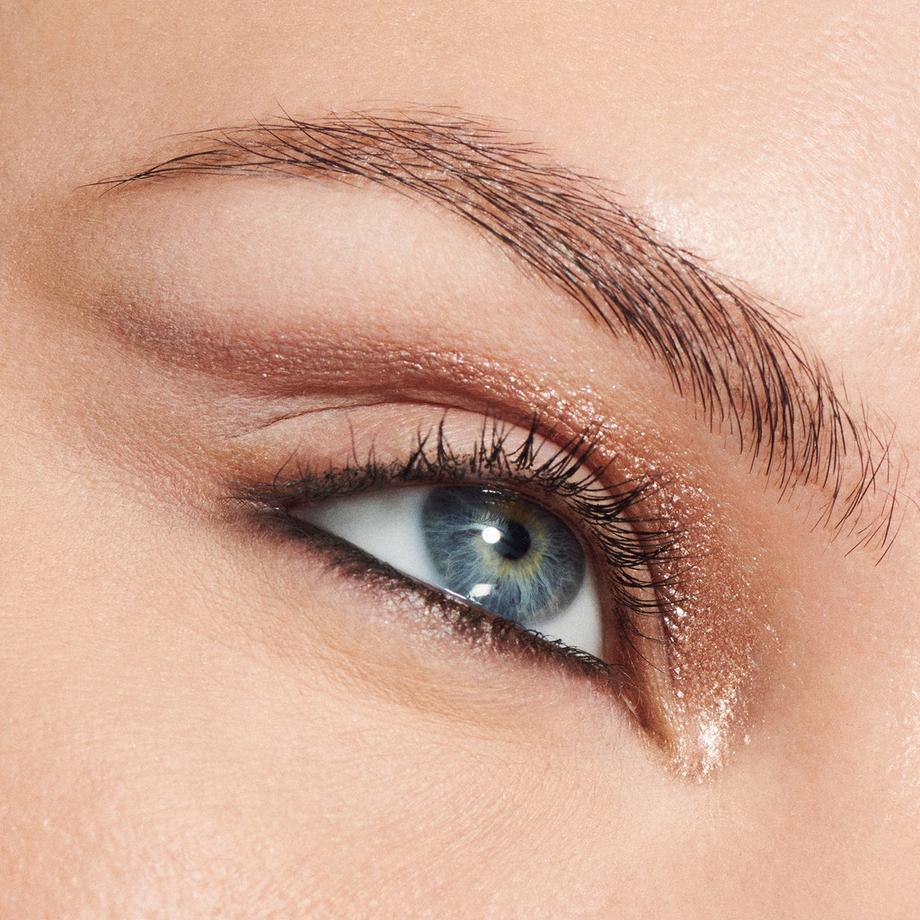 MAC Cosmetics  Dazzleshadow Liquid Eyeshadow 