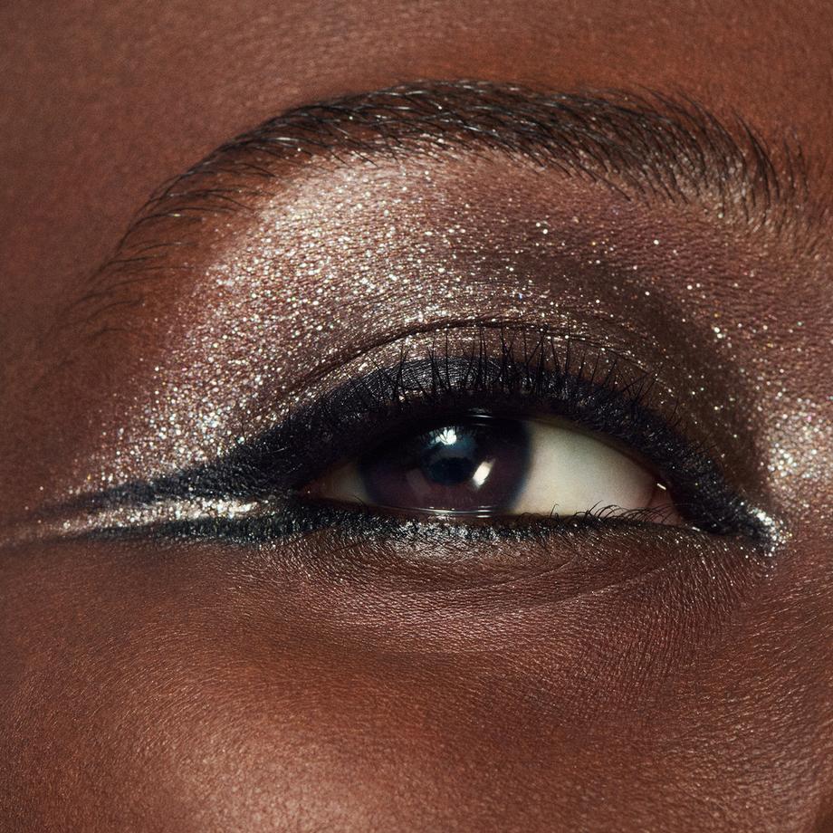 MAC Cosmetics  Dazzleshadow Liquid Eyeshadow 