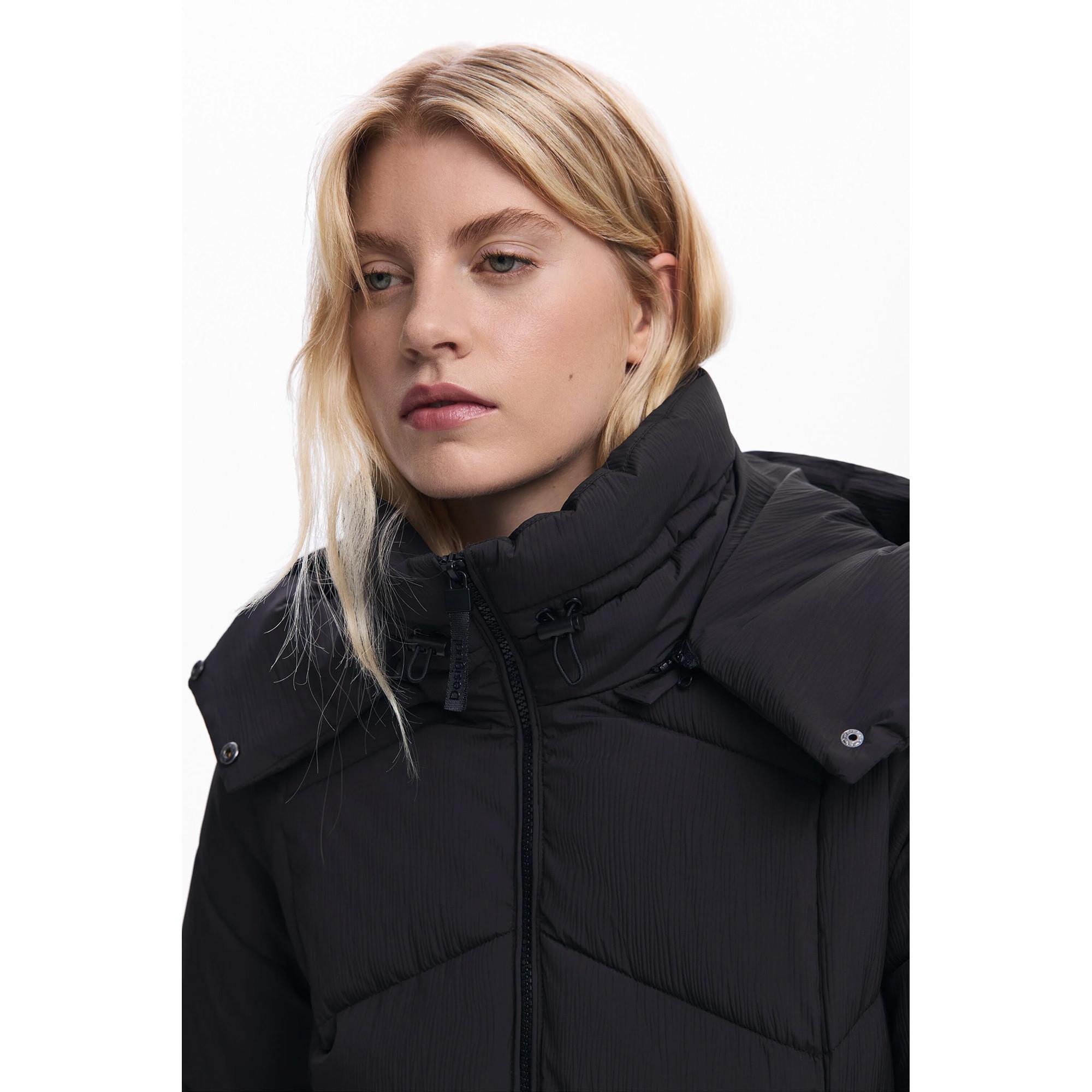 Desigual Giacca imbottita con cappuccio e cintura  