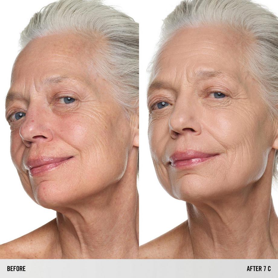 MAKEUP BY MARIO  SurrealSkin™ Natural Finish Foundation - Fond de teint naturel liquide 