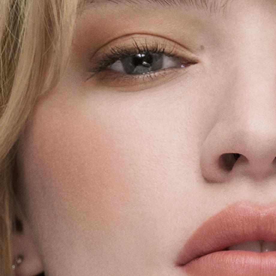 ESTÉE LAUDER  Pure Colour Envy Sculpting Blush 