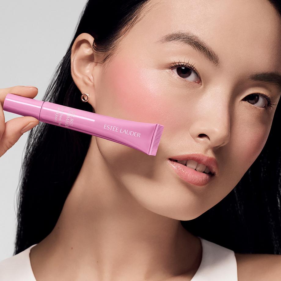 ESTÉE LAUDER  Blushmaker 