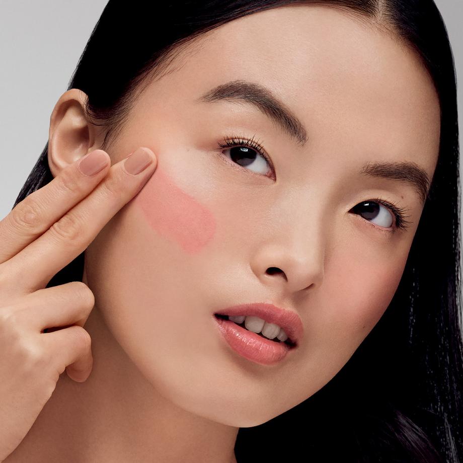 ESTÉE LAUDER  Blushmaker 