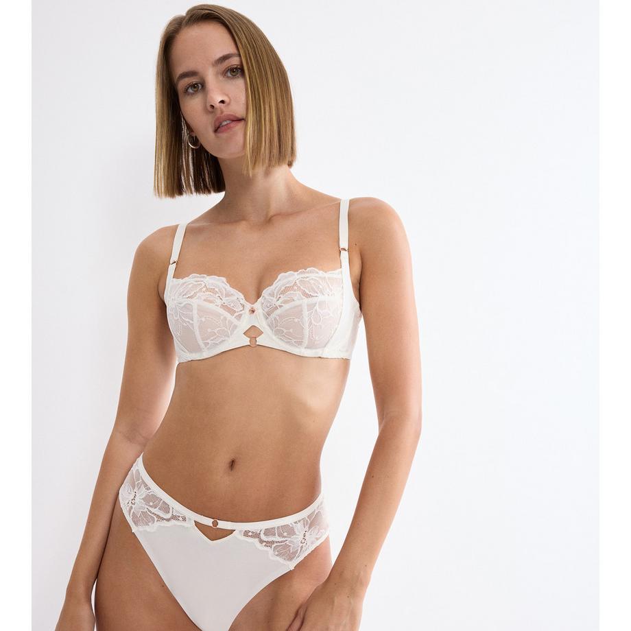Soutien-gorge avec armatures, non rembourré