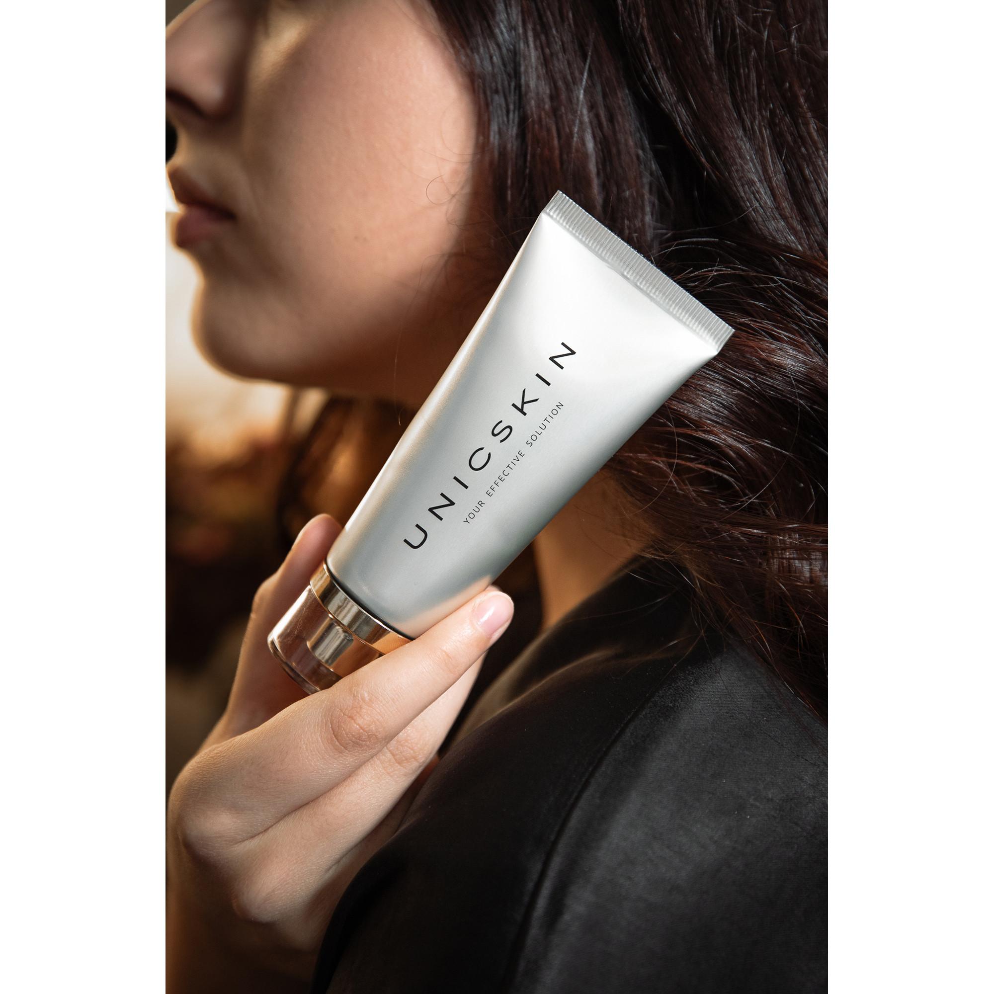 Unicskin  Unicretinol++ Invisble Night Mask 