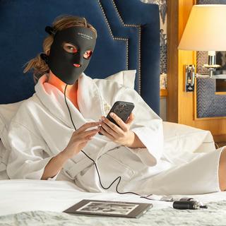 Unicskin  Unicled 5.0 Centurion Korean Mask 