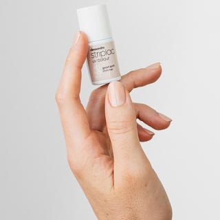 alessandro  Striplac UV Colour Good Spirit 