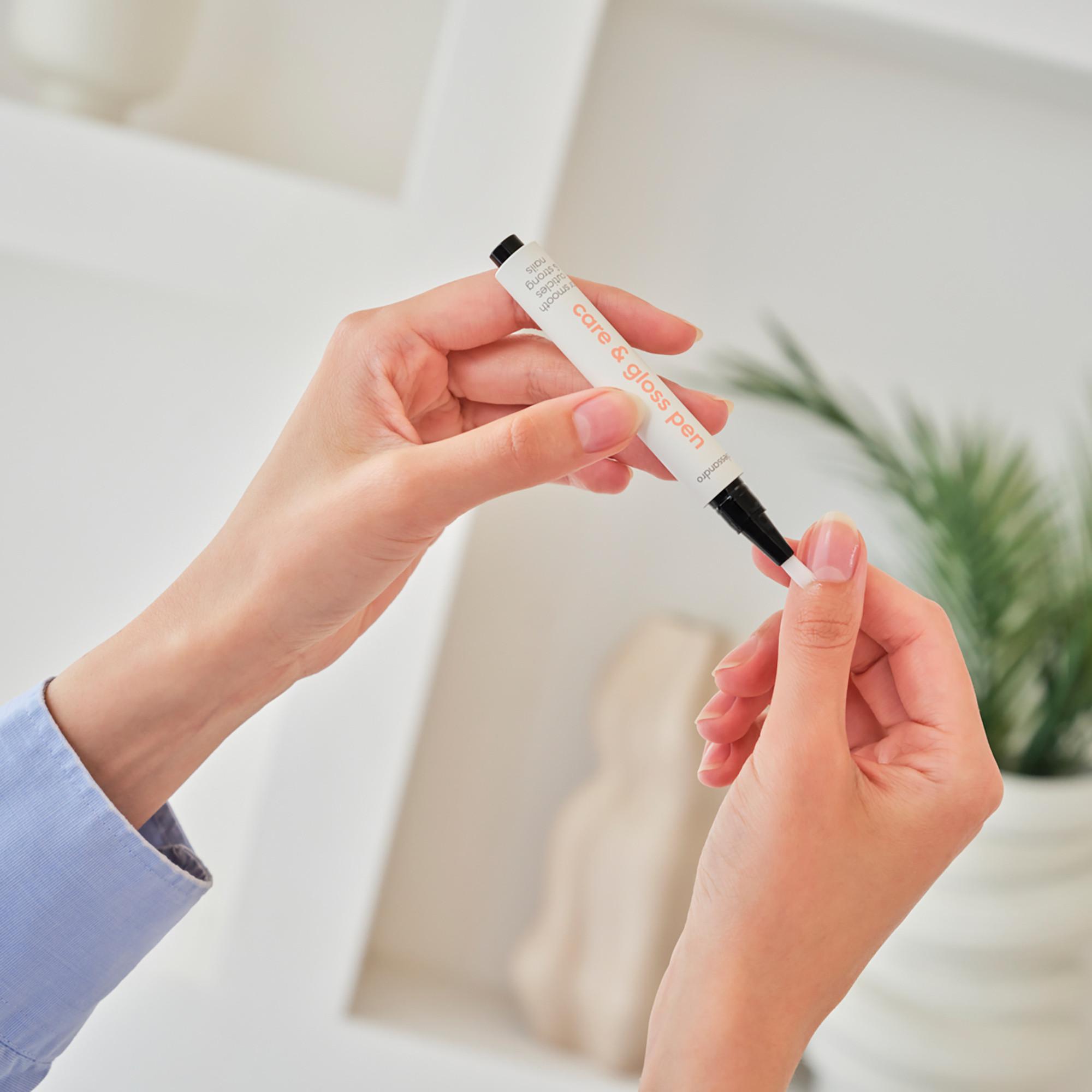 alessandro  Striplac Care & Gloss Pen 