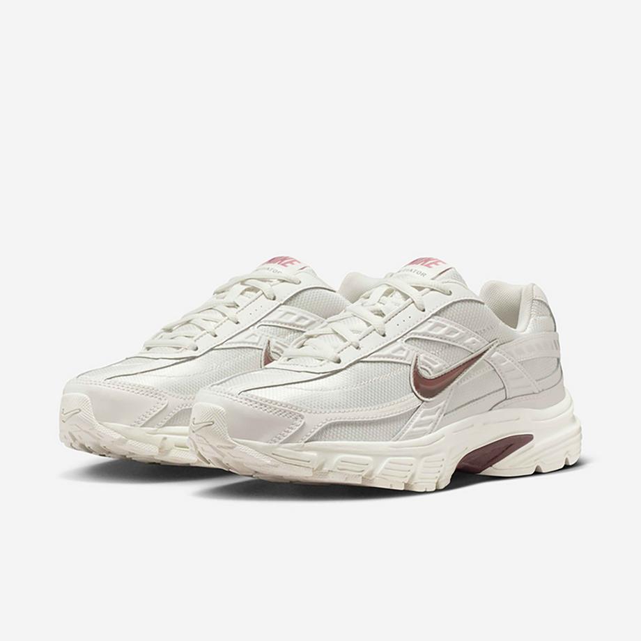 NIKE Wmns Initiator Sneakers basses  