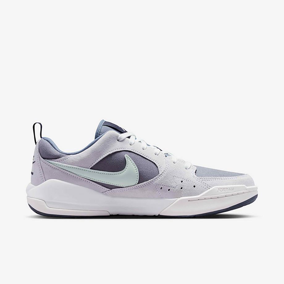 NIKE Jordan Cmft Era Low Top Basketballschuhe  