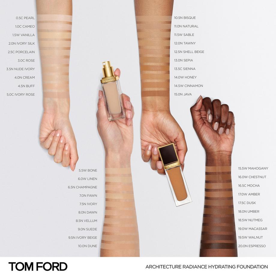 TOM FORD  Architecture Radiance Hydrating Foundation 