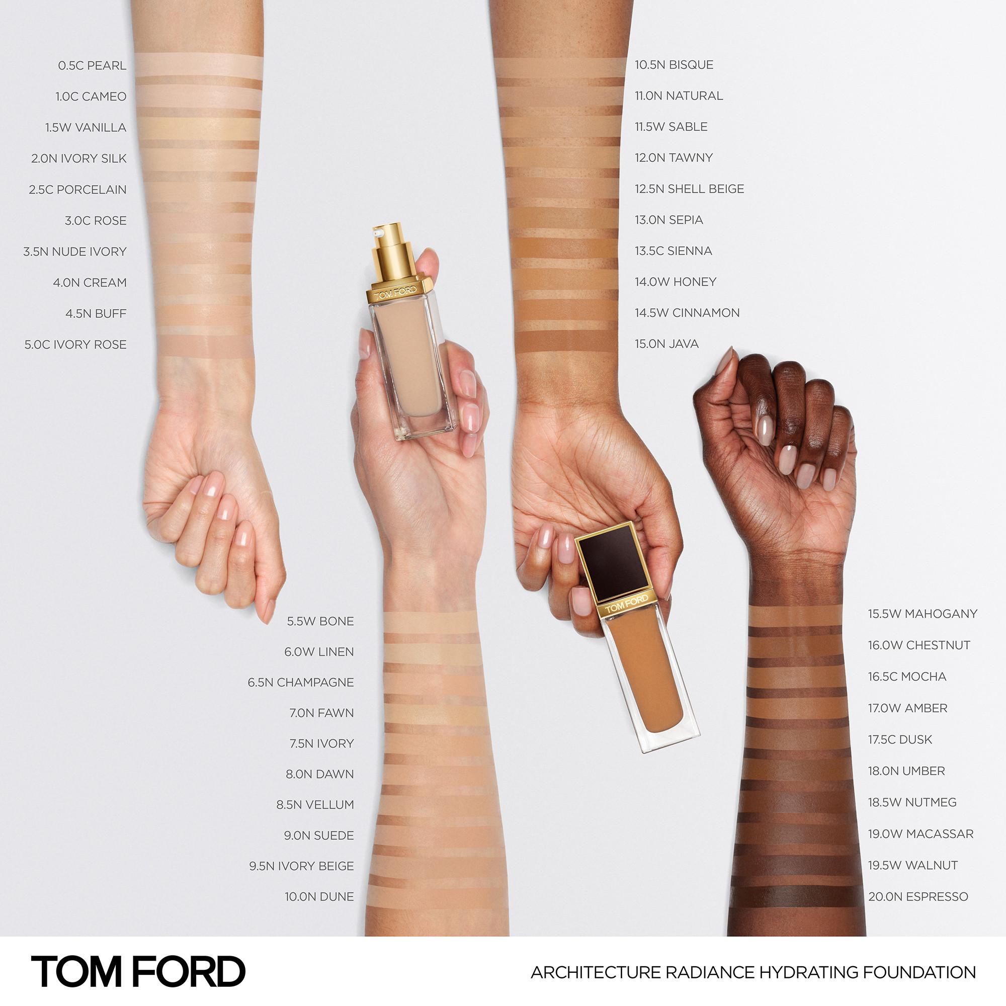 TOM FORD  Architecture Radiance Hydrating Foundation 