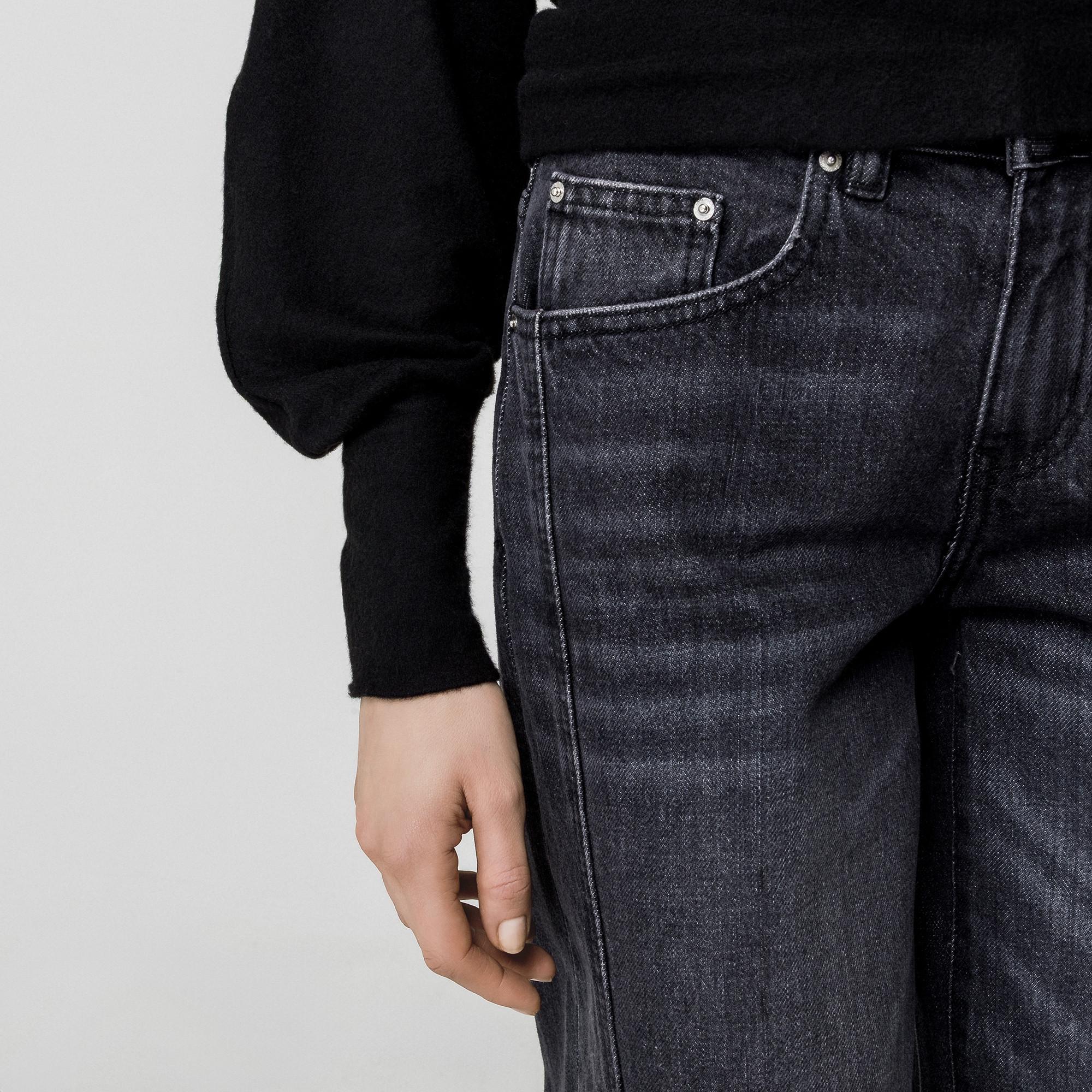 Gina Tricot Pullover Encolure Bateau Coupe Droite  