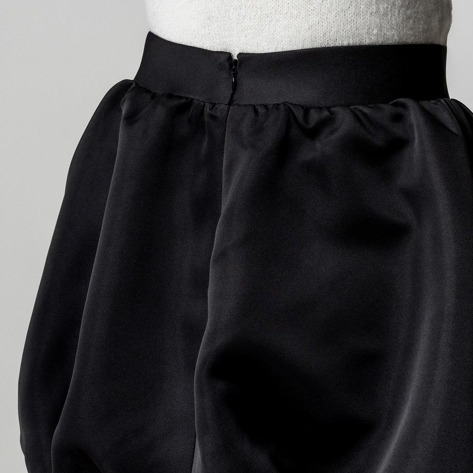 Gina Tricot Gonna Midi Svasata  