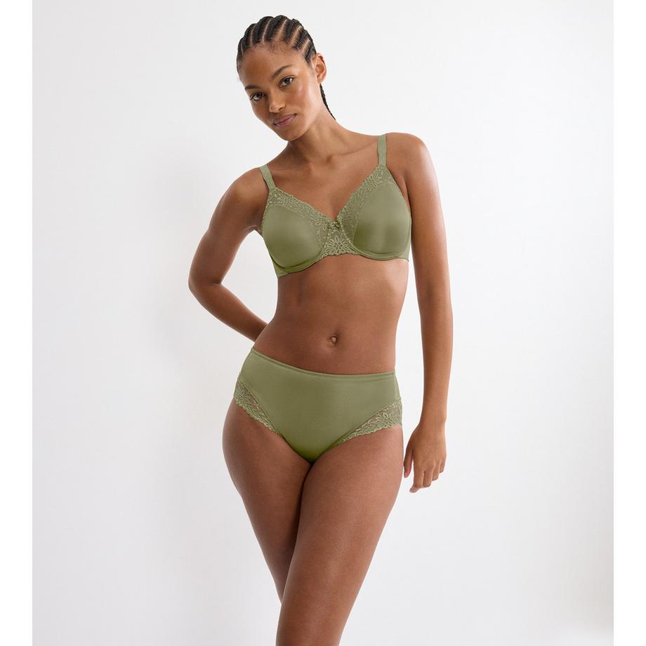 Triumph Slip Maxi avec Inserts en Dentelle  