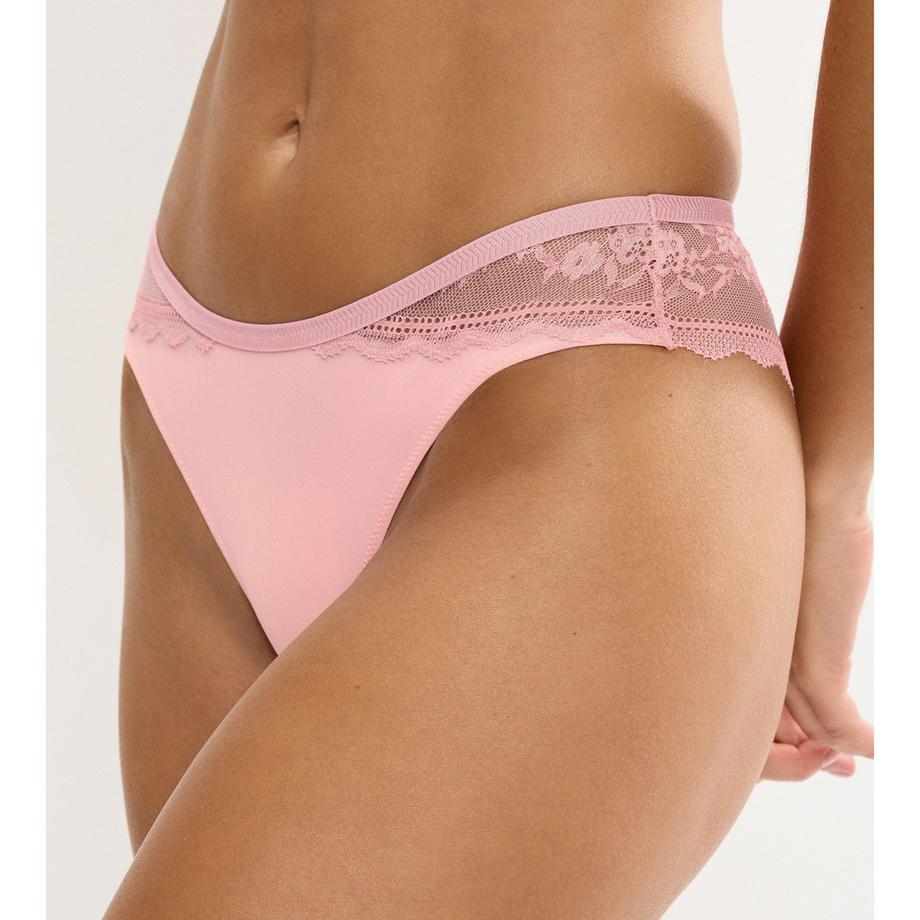 Triumph Comfort Allure Brazilian 