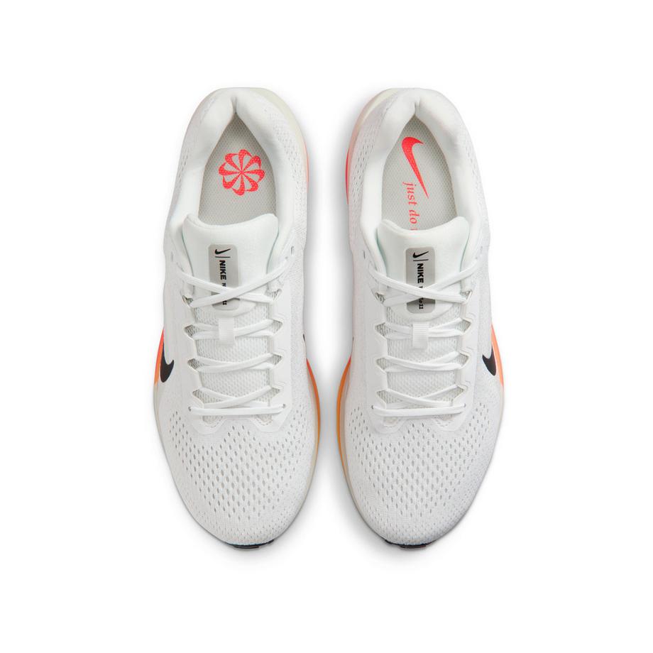 NIKE Winflo 11 Laufschuhe 