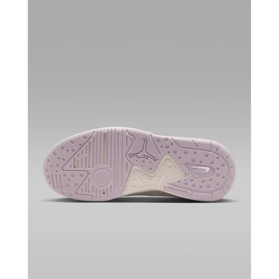 NIKE Jordan CMFT Era Low Top Sneakers  