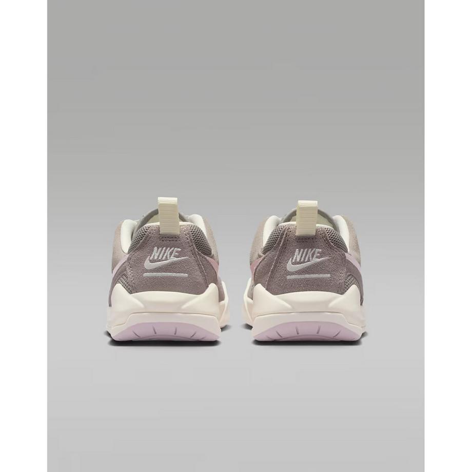 NIKE Jordan CMFT Era Low Top Sneakers  