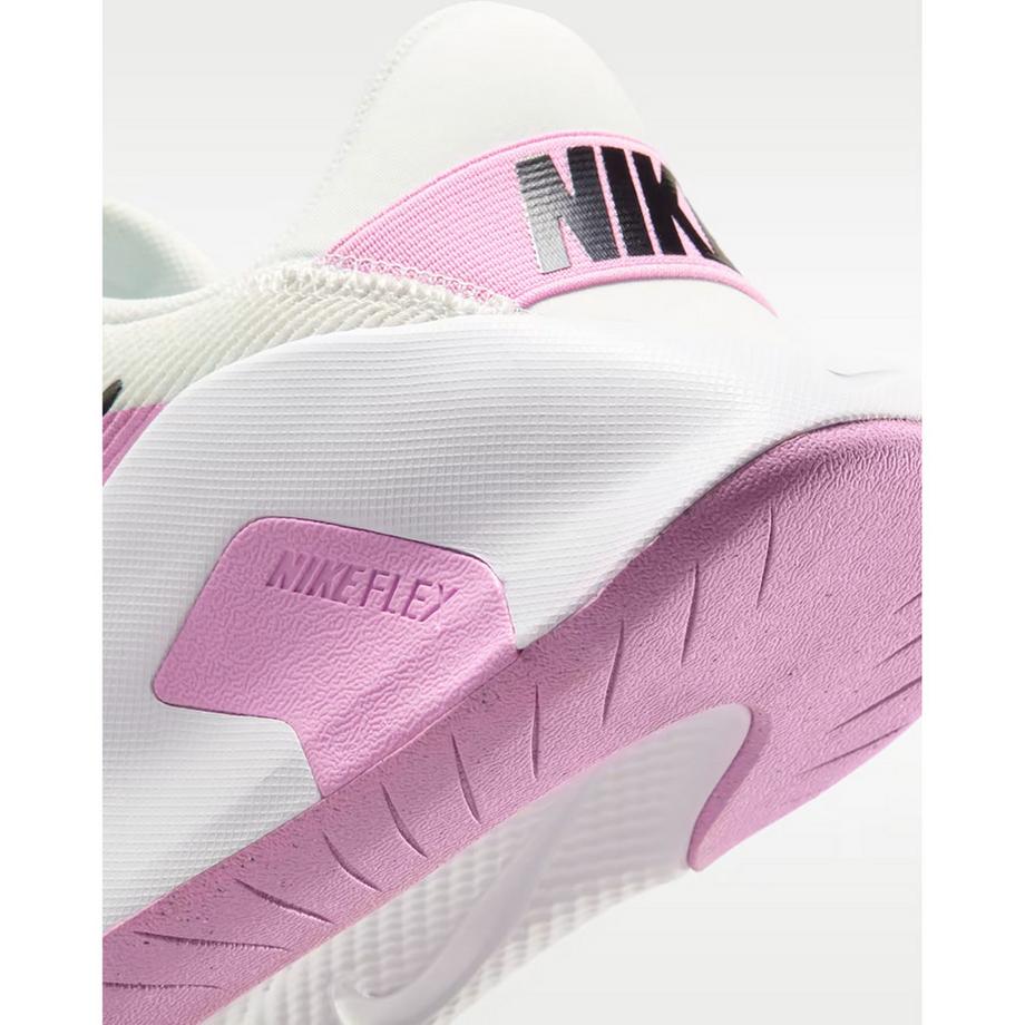 NIKE Flex Train Scarpe da Fitness  