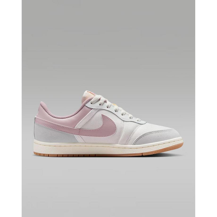 NIKE WMNS AIR JORDAN SKYLINE LOW Sneakers, Low Top 