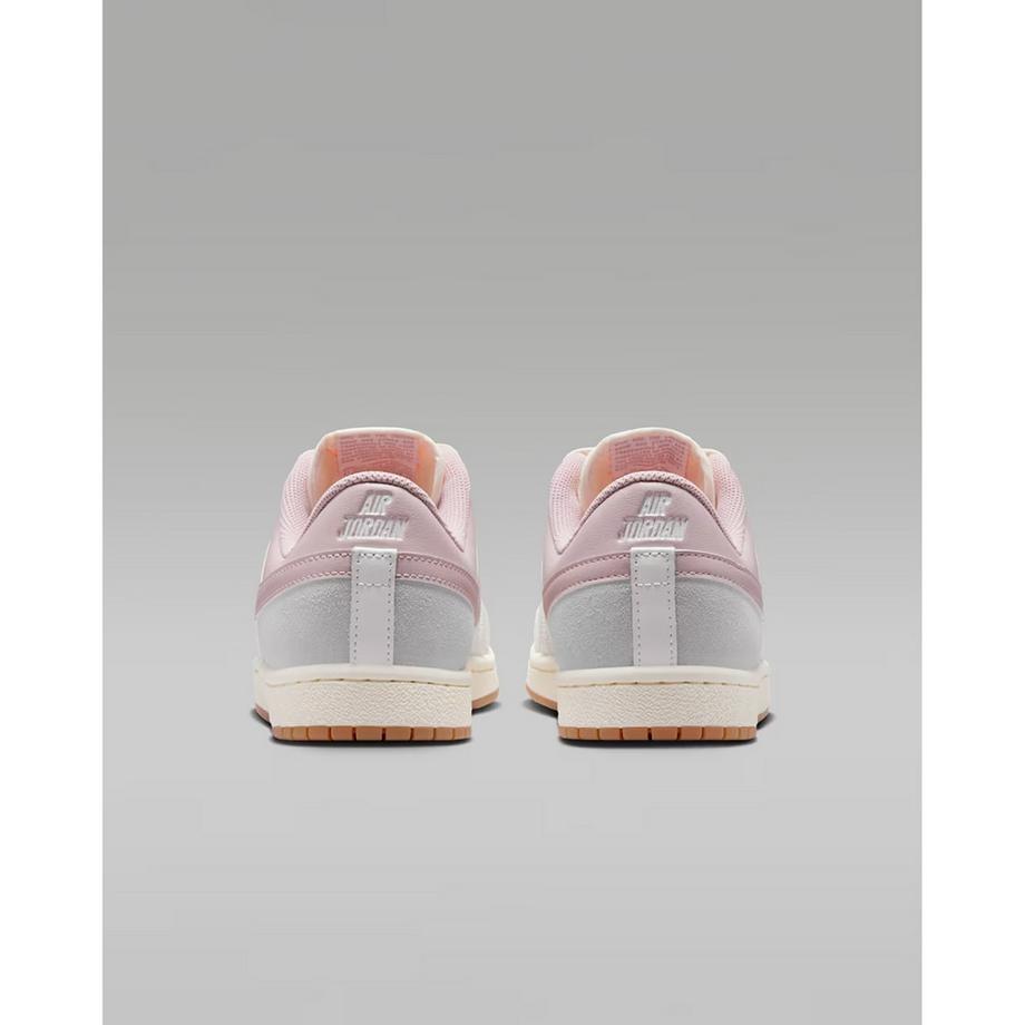 NIKE WMNS AIR JORDAN SKYLINE LOW Sneakers, Low Top 