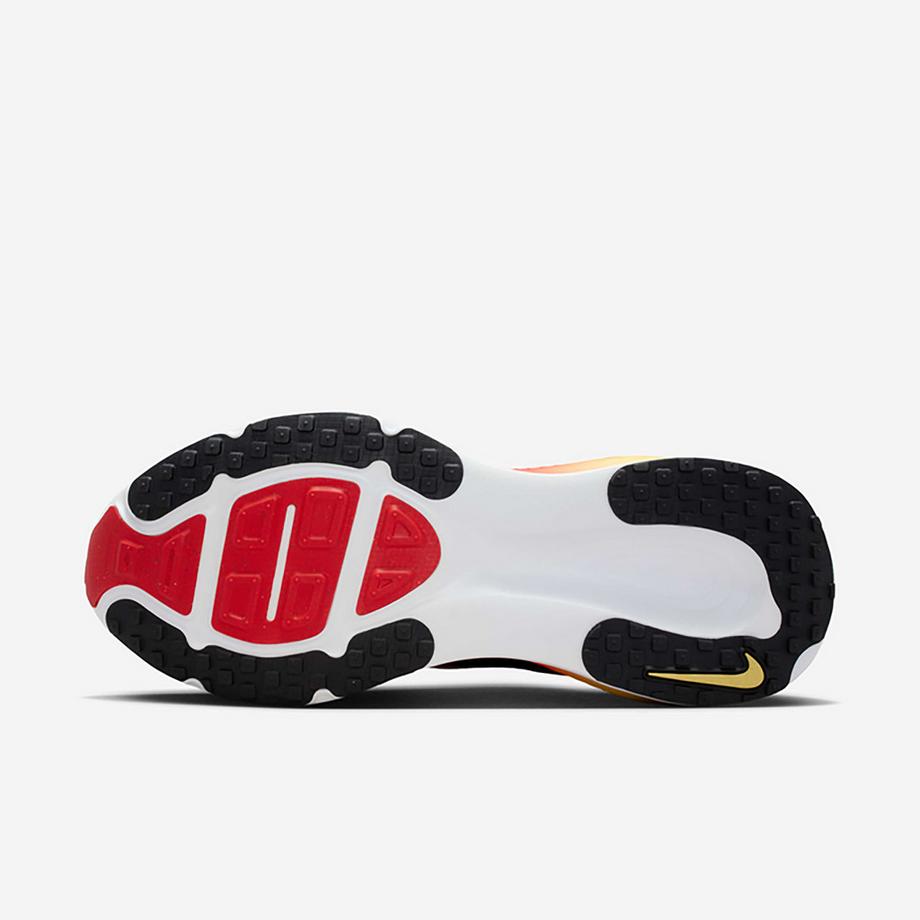 NIKE Vomero 18 Laufschuhe  