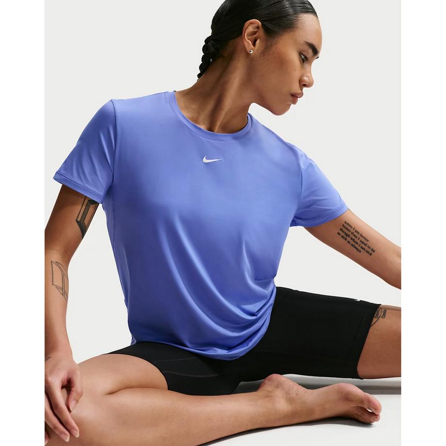 NIKE ESSENTIALS T-shirt girocollo, maniche corte 