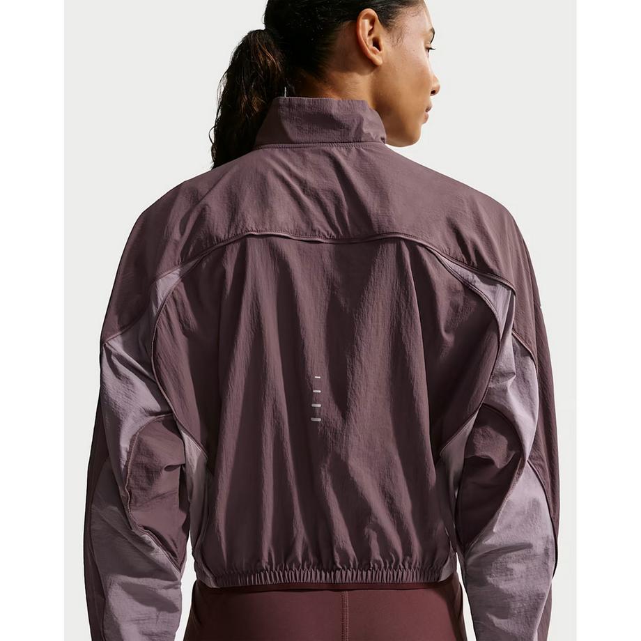 NIKE W NK SWIFT UV RPL JKT NV Jacke 