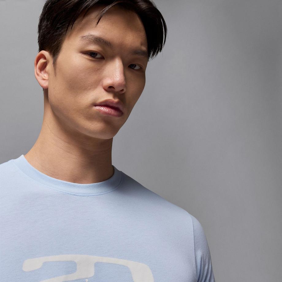 NIKE  T-shirt 