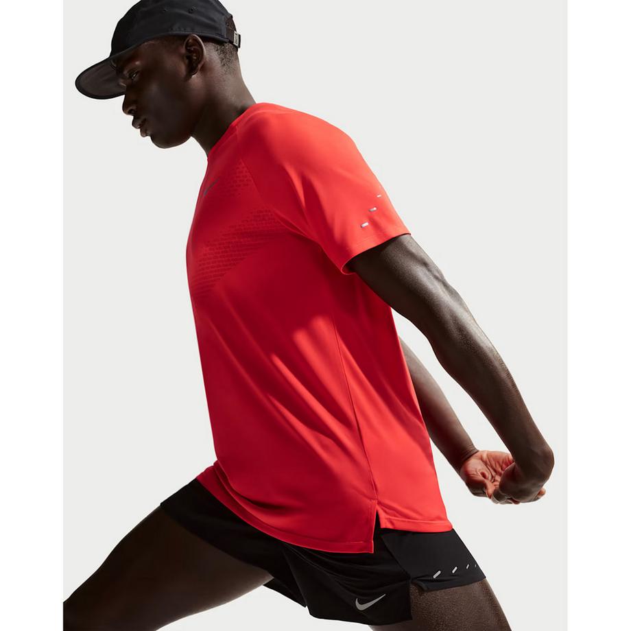 NIKE NIKE CLUB T-Shirt, Rundhals, kurzarm 