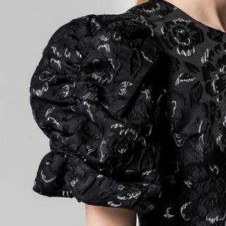 Gina Tricot Robe Mini Manches Bouffantes  