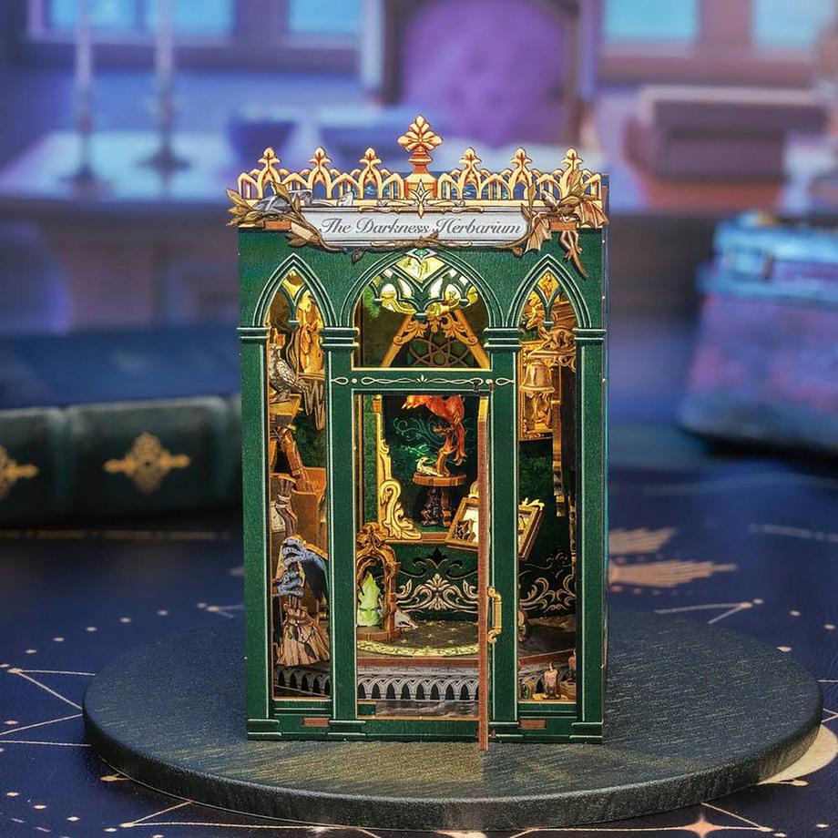 Figured'Art Kit de loisirs créatifs L'Herbier Sombre 