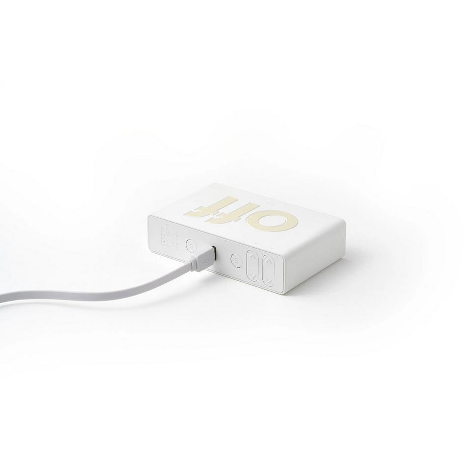 LEXON Alarm Clock with LCD-Screen LR157W9   Flip Classic  Réveil numérique 