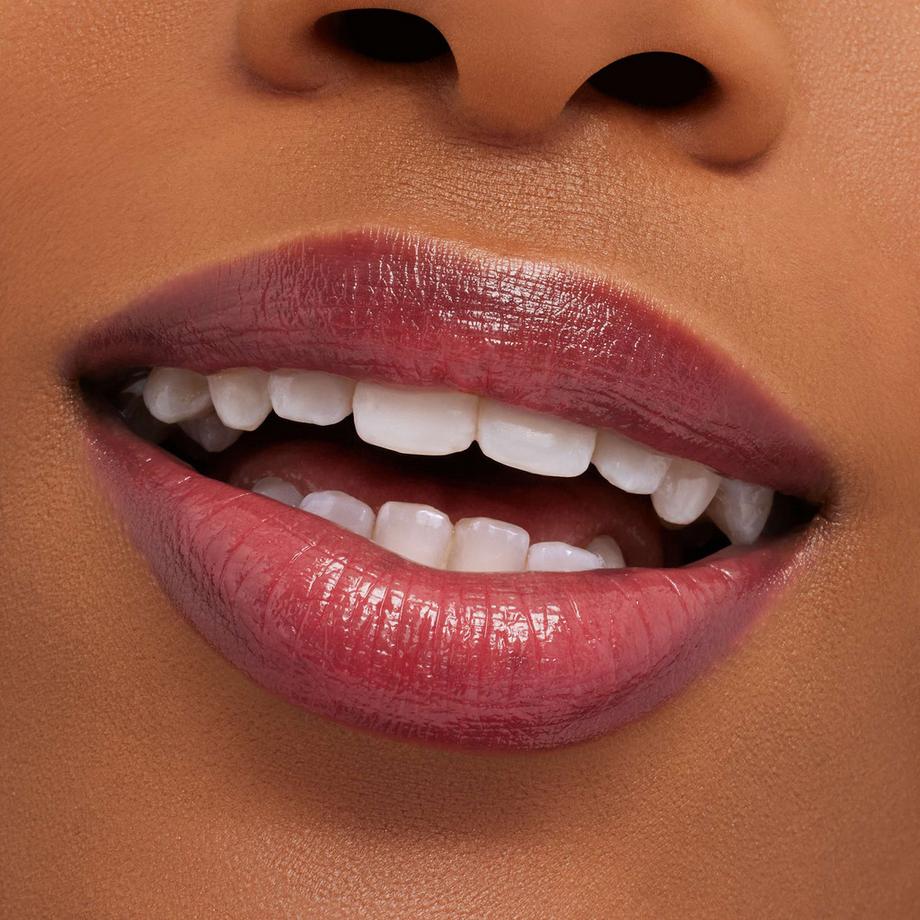 MAC Cosmetics  No Work All Glow Play Kit 