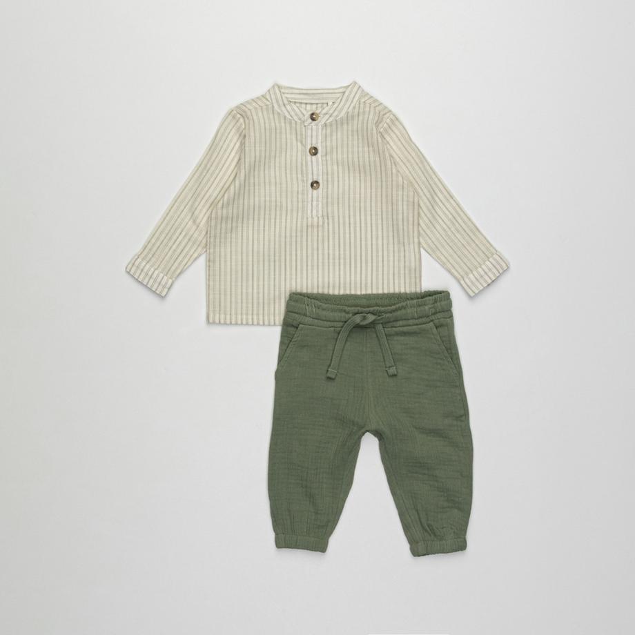 Ensemble: t-shirt & pantalon