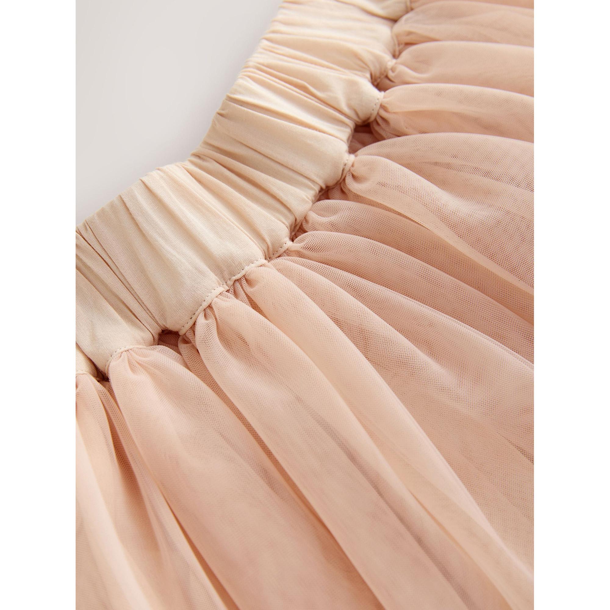 Next  Set: T-Shirt und Rock 