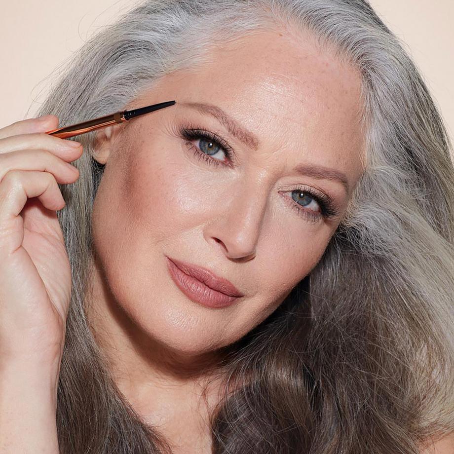 CHARLOTTE TILBURY  Brow Cheat - Brow Pencil 