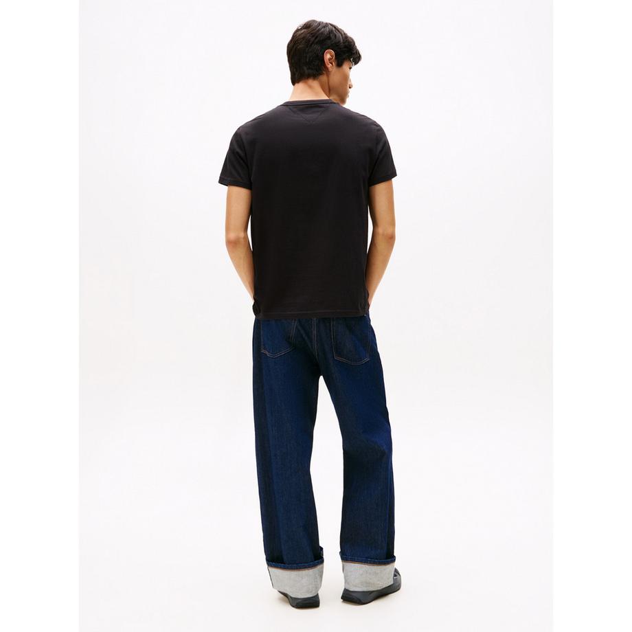 TOMMY JEANS Flag Graphic Slim Fit T-Shirt  