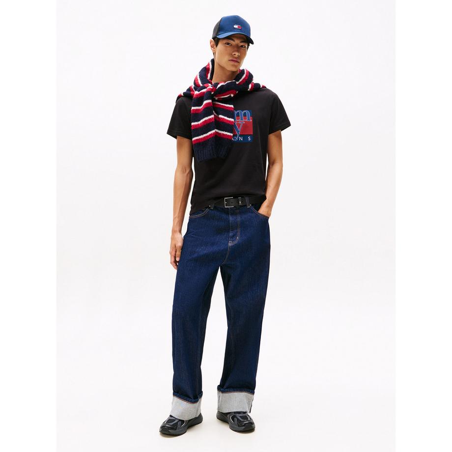 TOMMY JEANS Flag Graphic Slim Fit T-Shirt  