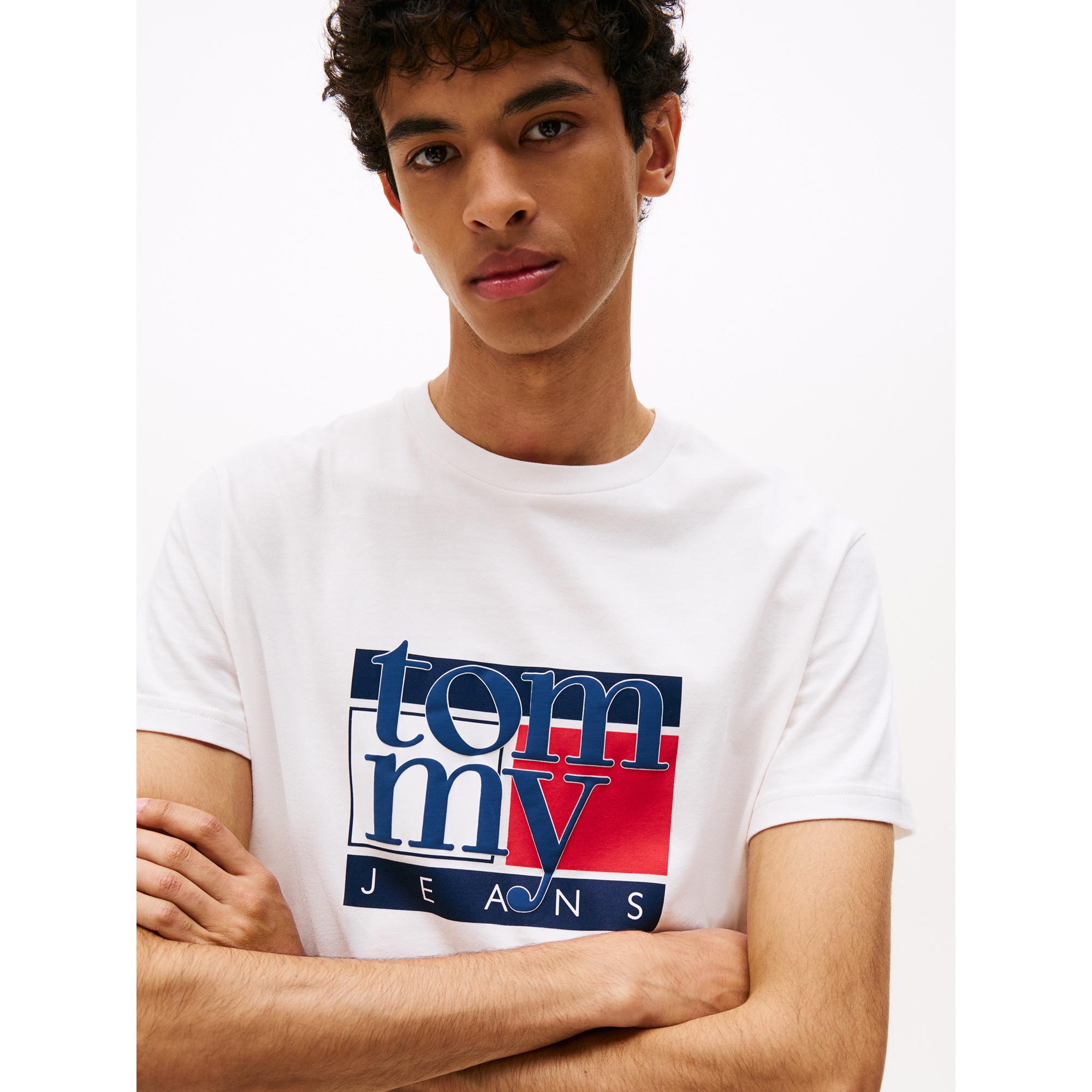 TOMMY JEANS T-shirt Slim Fit con Grafica Bandiera  