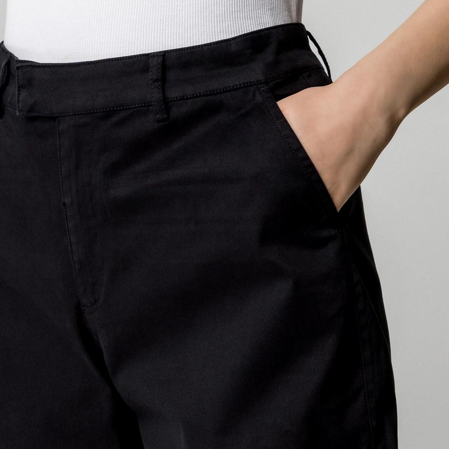 Manor Woman Short Femme à Ourlet Roulé  