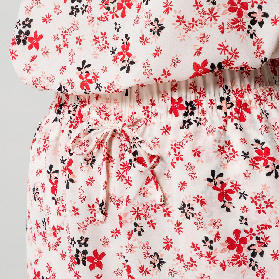 Manor Woman Shorts mit Blumenmuster  